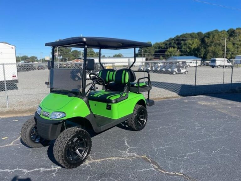 2019 E-Z-GO Freedom® RXV® 2+2 (PTV) Electric EZGo Golf Cart 1